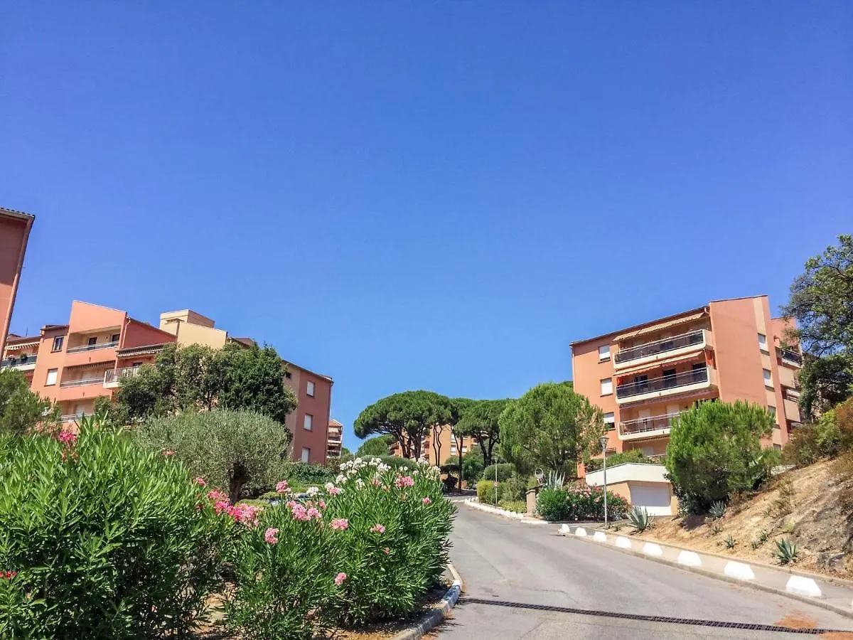 Apartment Les Pins Ensoleilles-6 By Interhome Sainte-Maxime