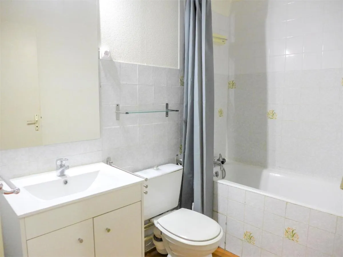 Apartment Les Pins Ensoleilles-6 By Interhome Sainte-Maxime